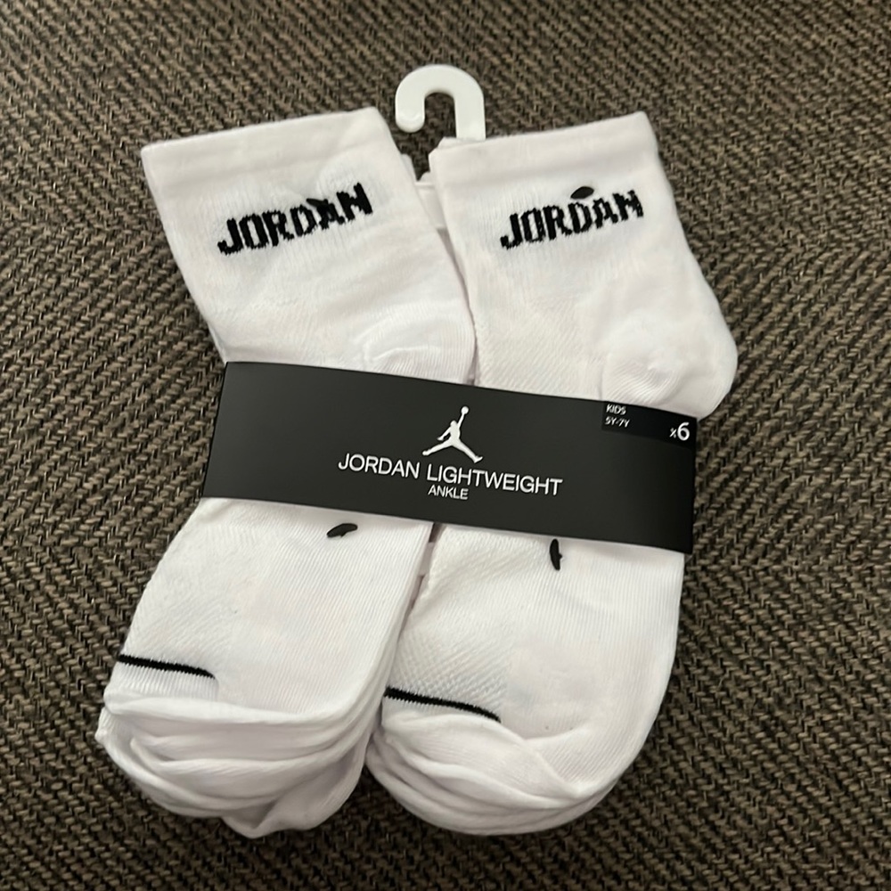 Kids nike Jordan lightweight ankle socks Size 5Y-7Y